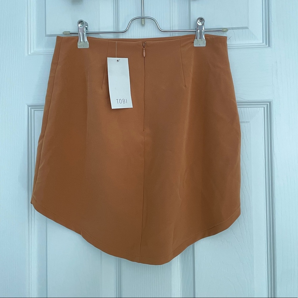 NWT TOBI Tan Skirt Size Small